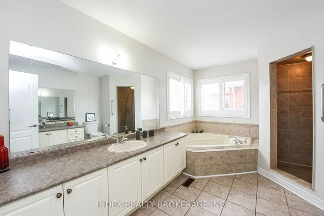 Additional property image - 32 Charger Lane