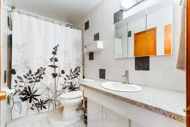 Additional property image - 106 Victory Dr