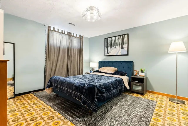 Additional property image - 106 Victory Dr