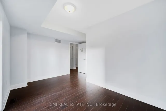 Additional property image - 2122 Royal Gala Circ