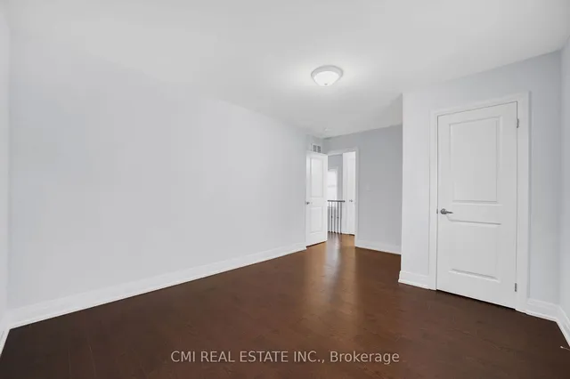 Additional property image - 2122 Royal Gala Circ
