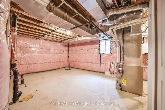 Additional property image - 2122 Royal Gala Circ