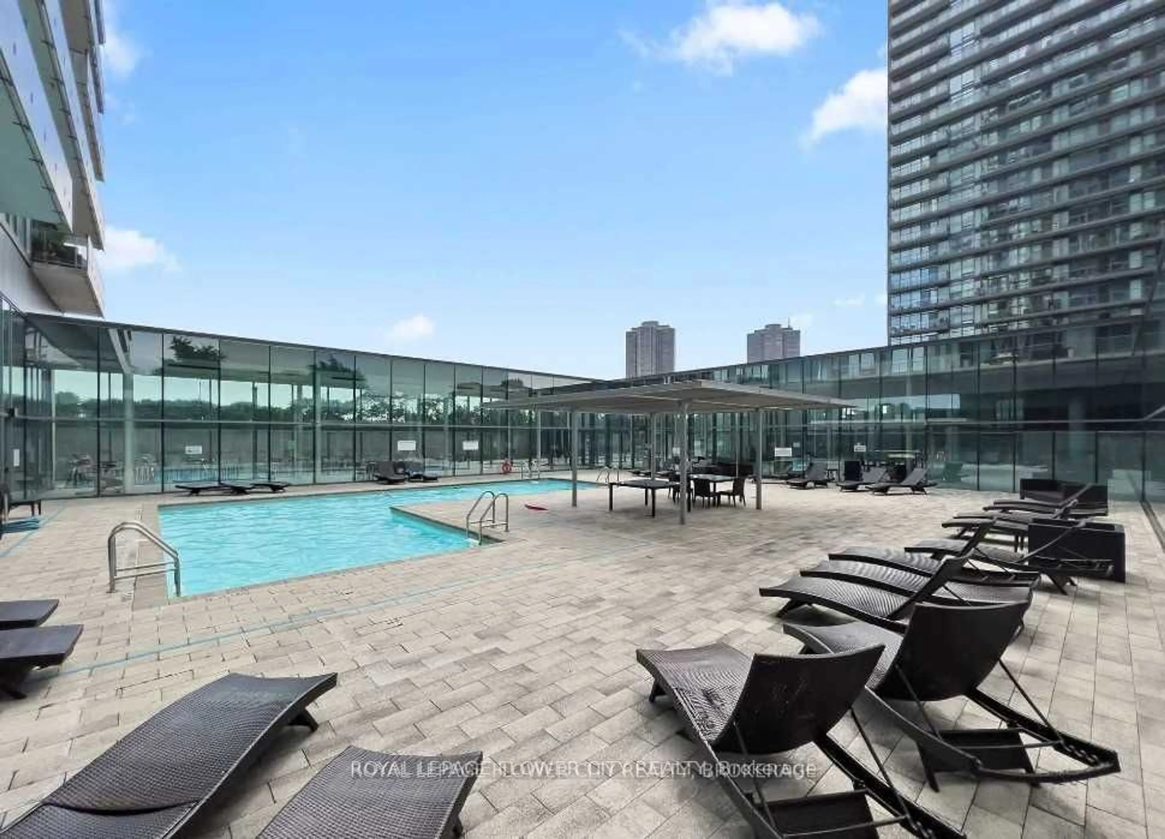 Indoor or outdoor pool for 103 The Queensway Ave #2407, Toronto Ontario M6S 5B3