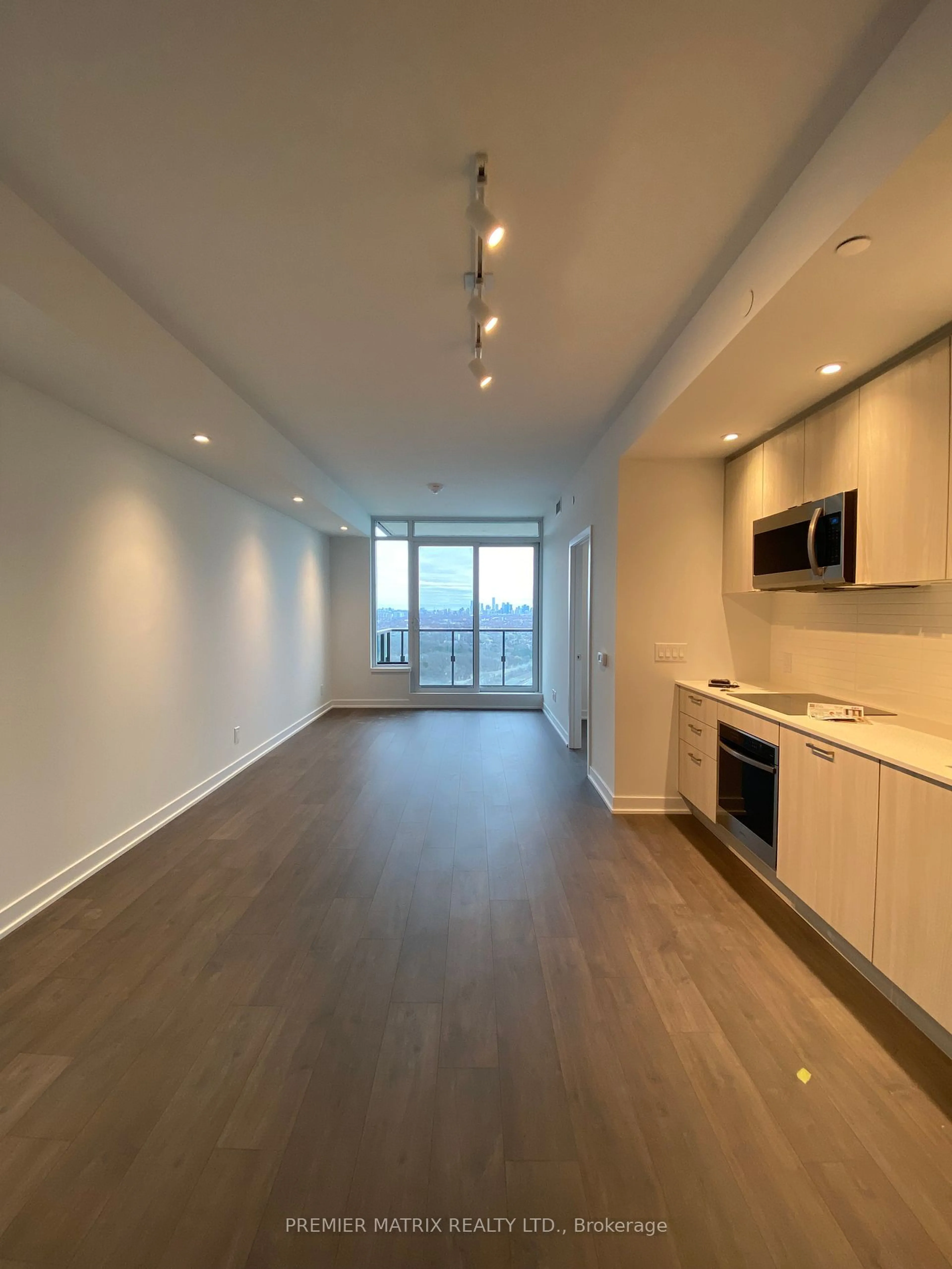 A pic of a room, wood floors for 1926 Lake Shore Blvd #4003, Toronto Ontario M6S 1A1