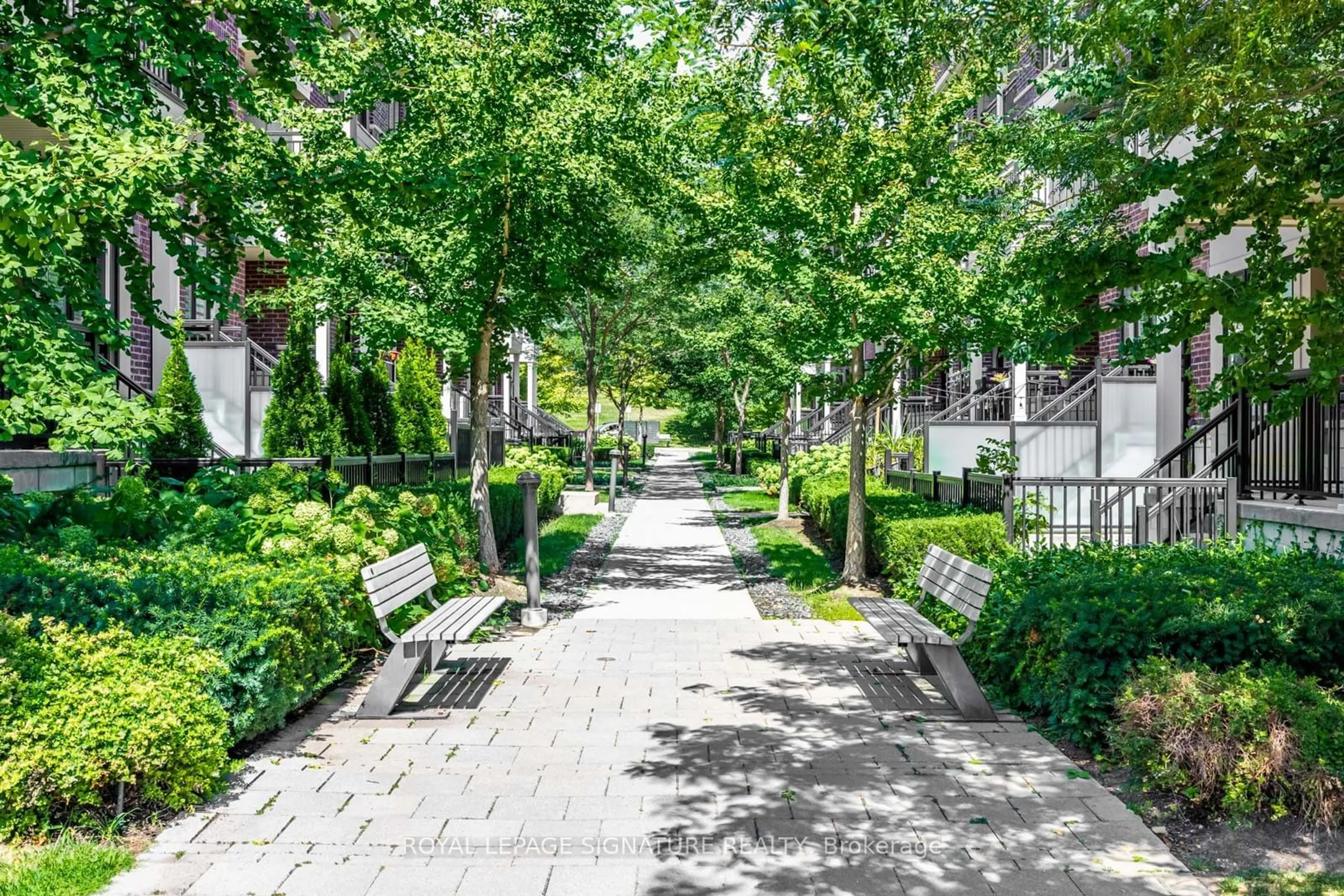 Patio, the street view for 130 Twenty Fourth St #70, Toronto Ontario M8V 0B9