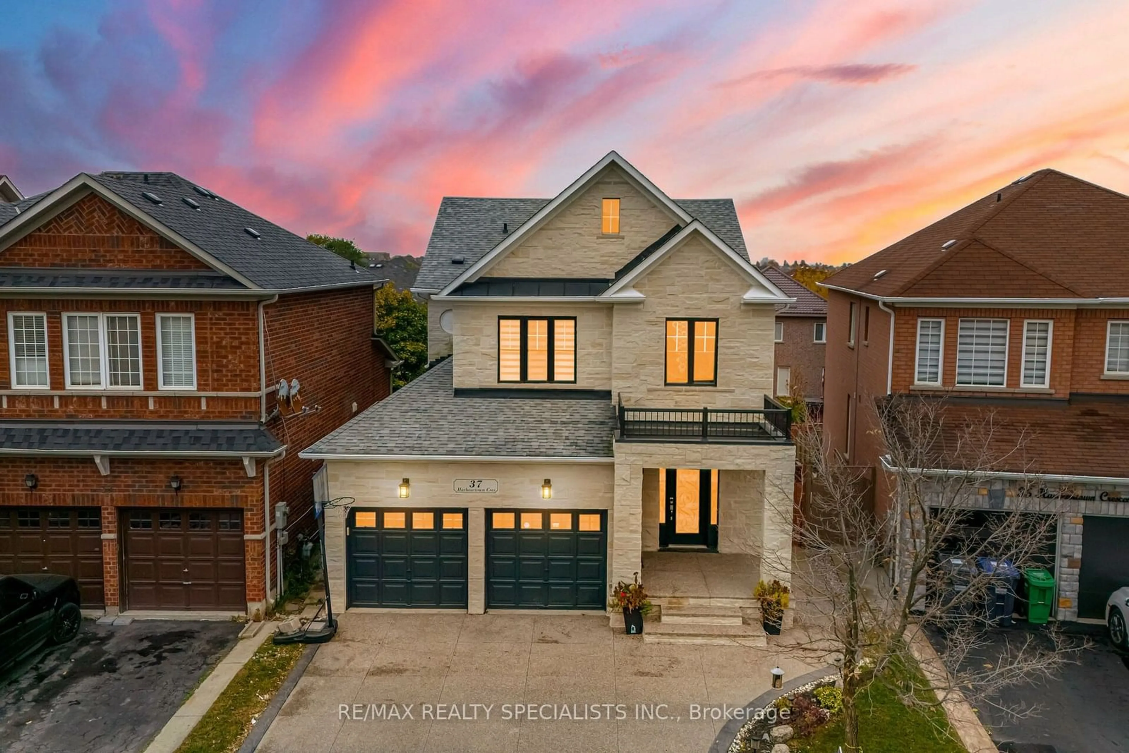 Frontside or backside of a home, cottage for 37 Harbourtown Cres, Brampton Ontario L6V 4P6