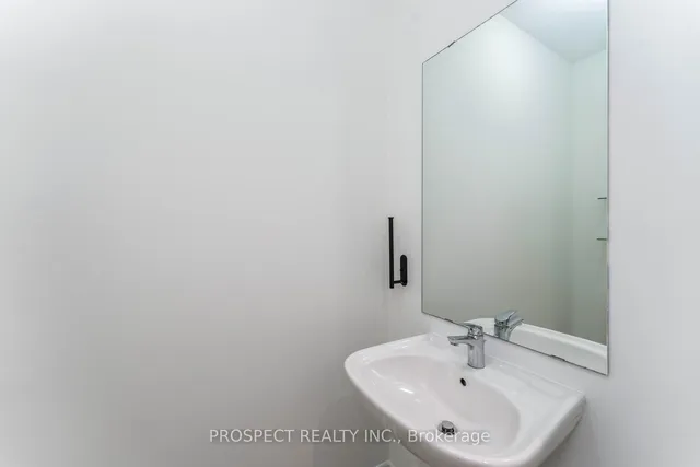 Additional property image - 15 Lyle Way