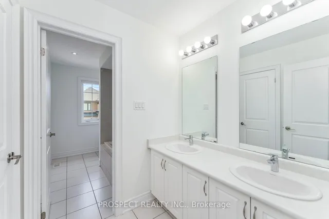 Additional property image - 15 Lyle Way