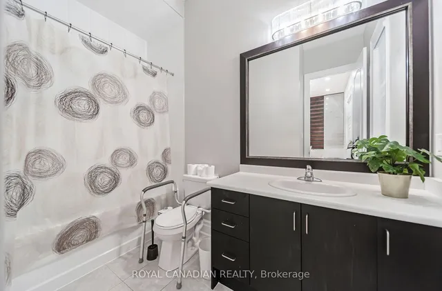 Additional property image - 20 Falkland Rd