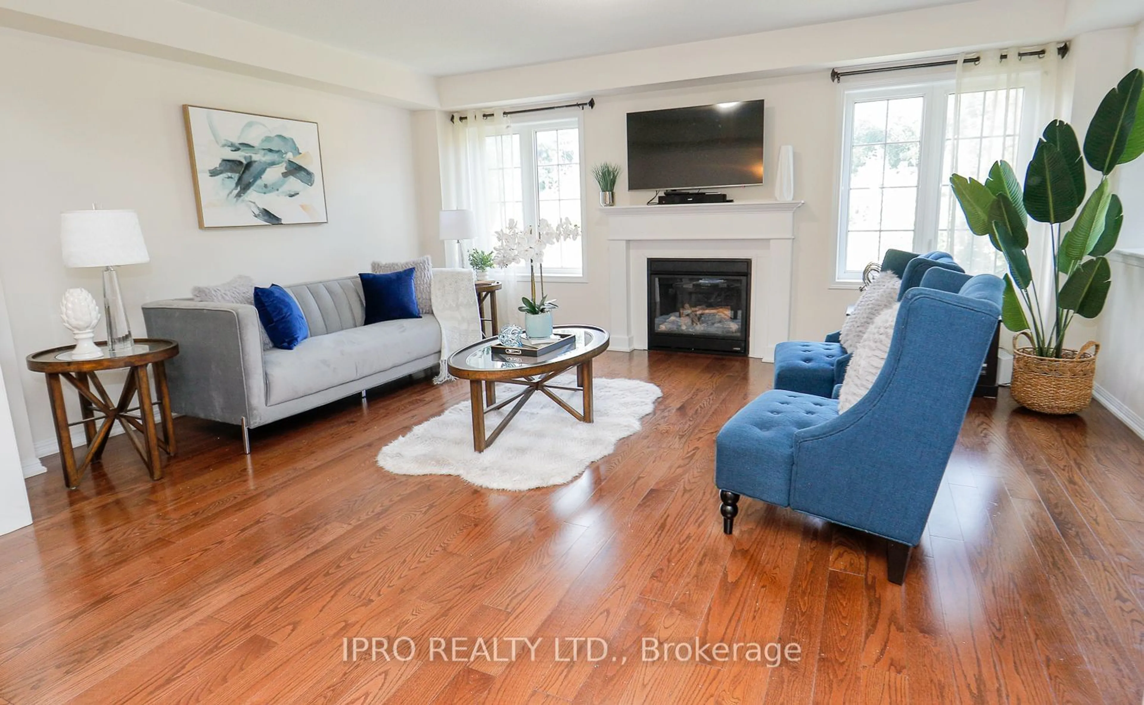 Living room, wood floors for 74 Aylesbury Dr, Brampton Ontario L7A 0W2