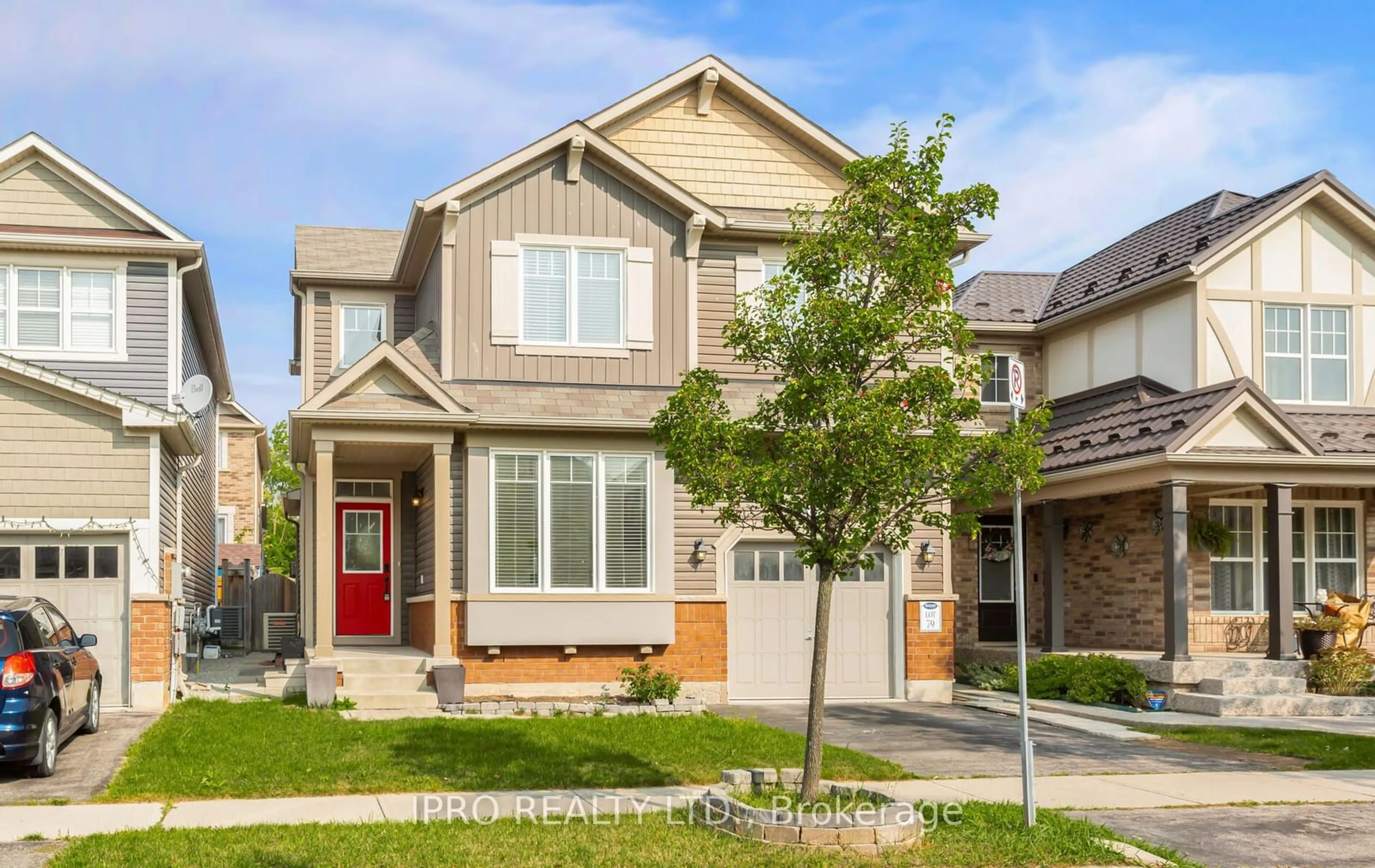 Frontside or backside of a home, the street view for 255 Cochrane Terr, Milton Ontario L9T 8C8