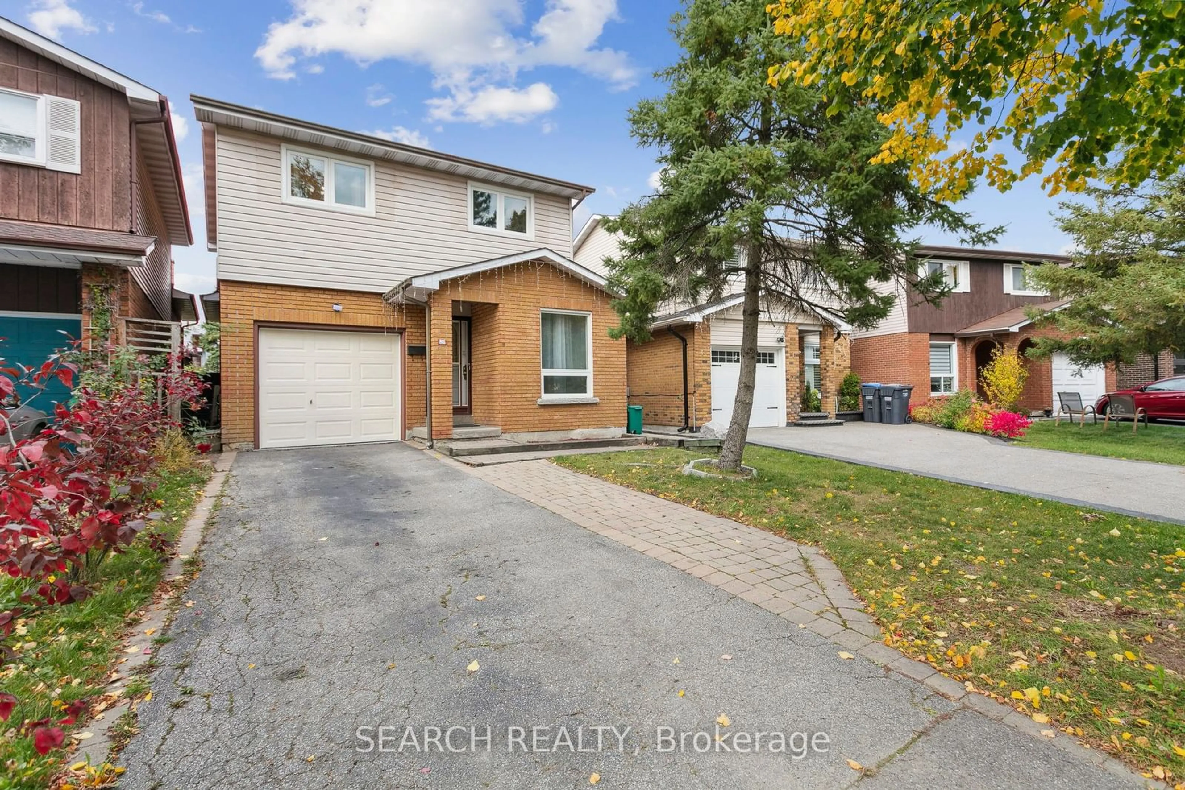 Frontside or backside of a home, the street view for 29 Lady Stewart Blvd, Brampton Ontario L6S 3Y2