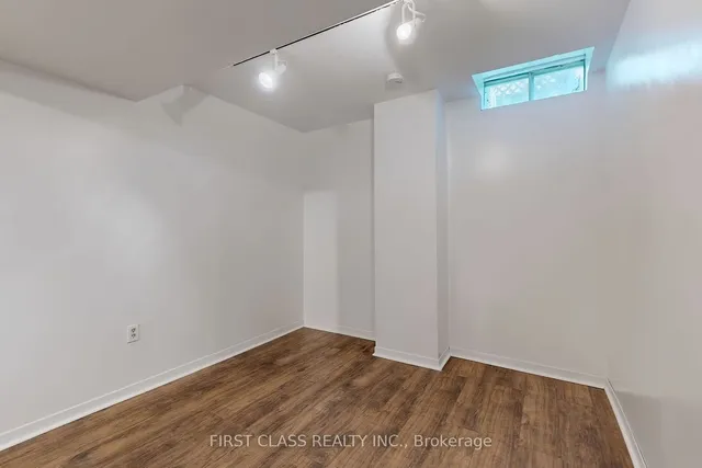 Additional property image - 7 Kenpark Ave