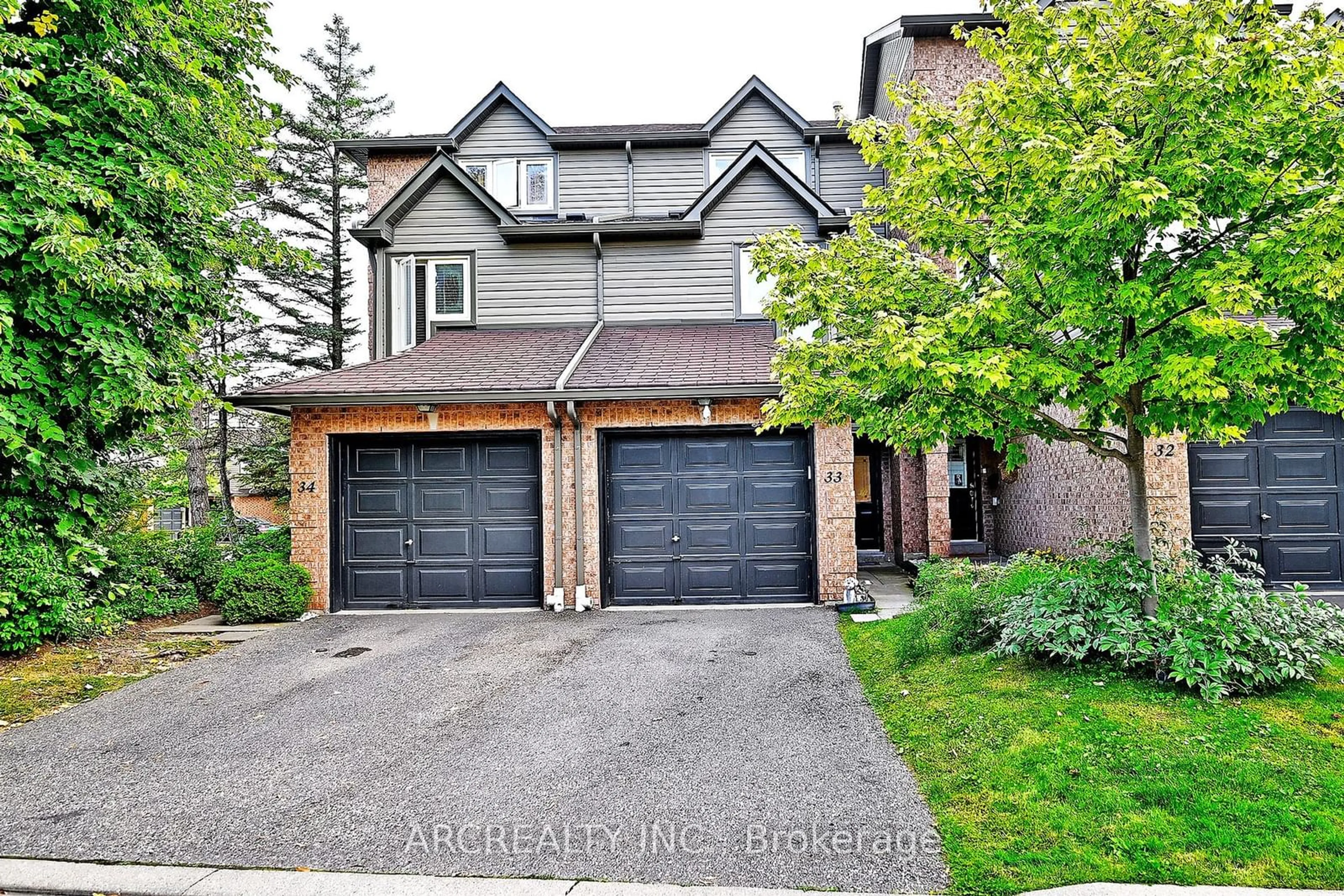 Frontside or backside of a home, cottage for 460 Bristol Rd #33, Mississauga Ontario L5R 3P6