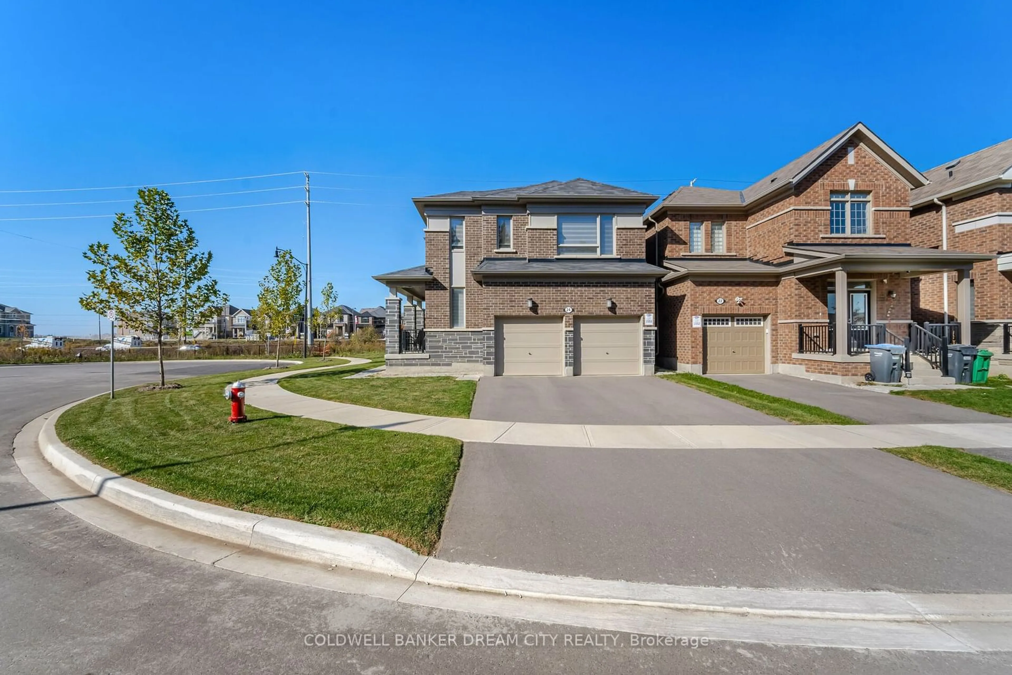 Frontside or backside of a home, the street view for 24 Callahan Crt, Brampton Ontario L7A 0C2