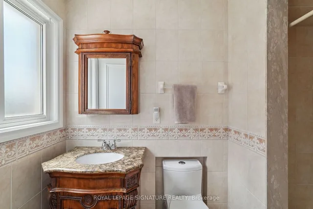 Additional property image - 38 Larchmere Ave