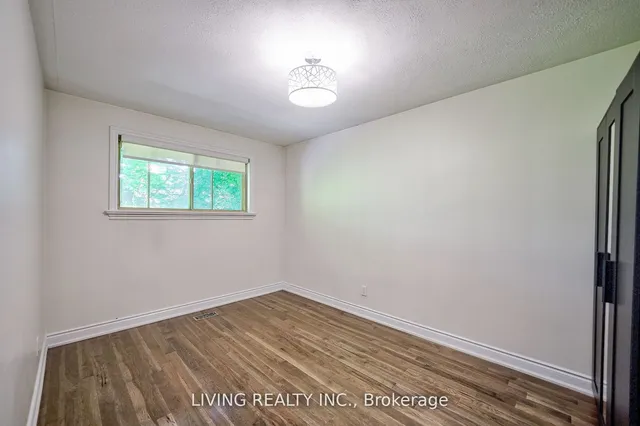 Additional property image - 6 Hillavon Dr