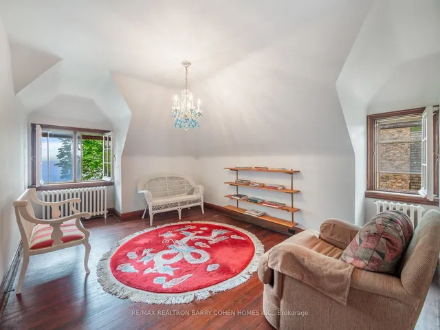 Additional property image - 2639 Lake Shore Blvd