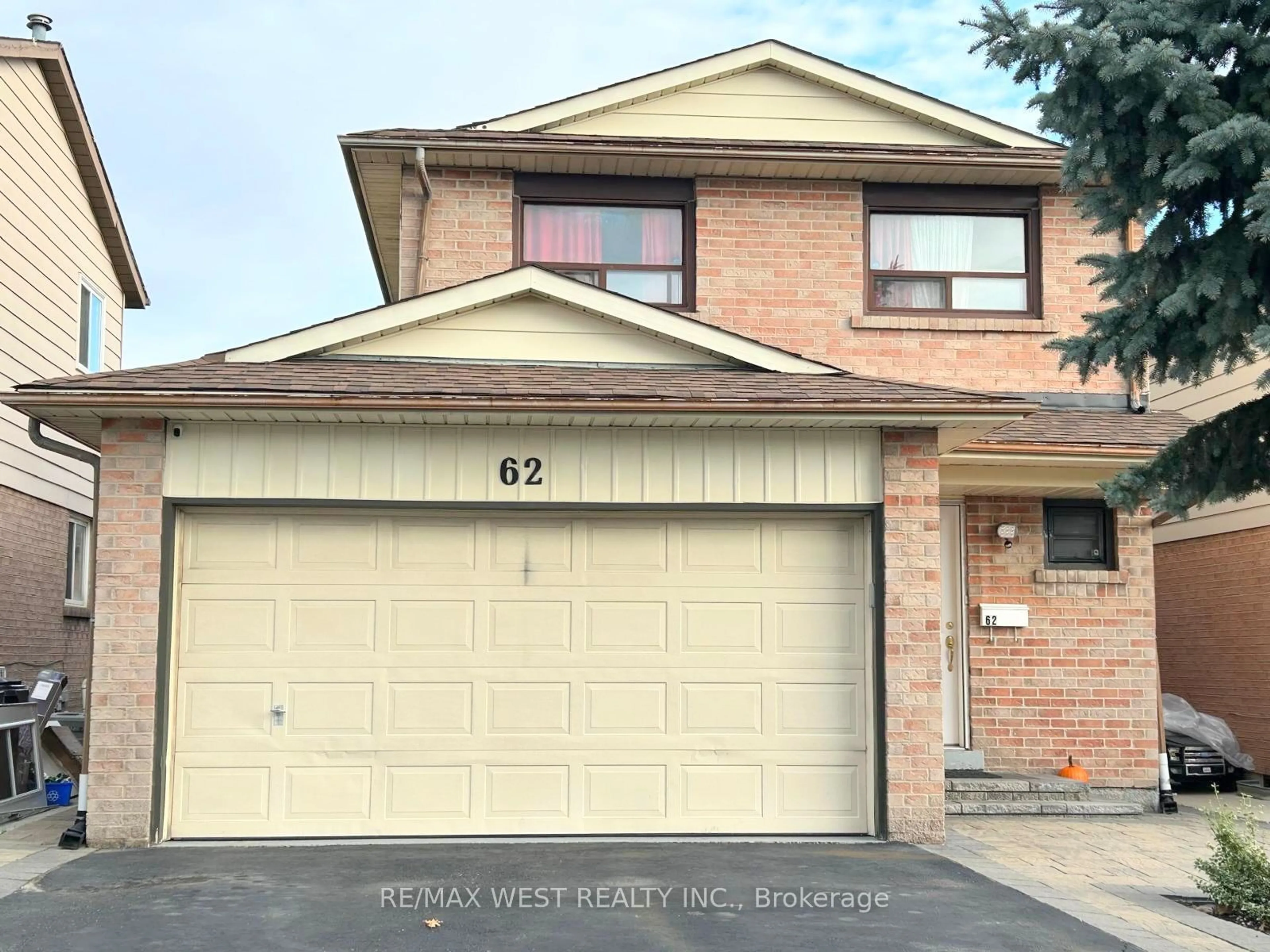 Home with brick exterior material for 62 Kay Dr, Toronto Ontario M9V 4X7