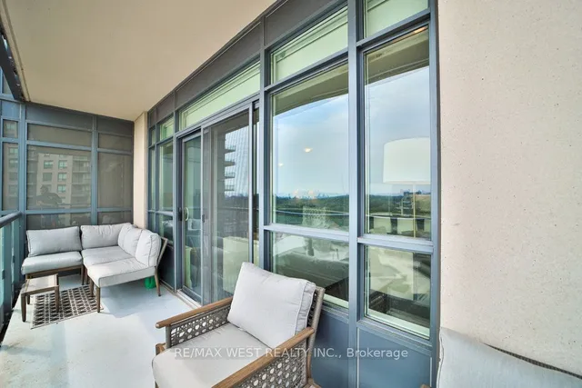 Additional property image - 25 Fontenay Crt Unit 808