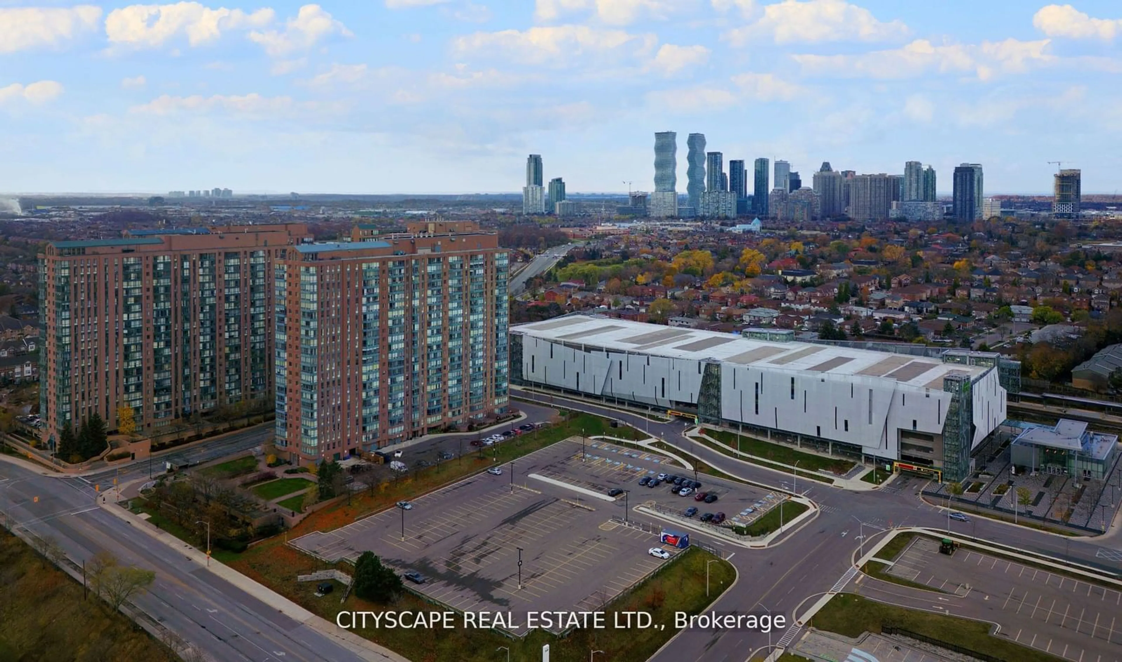 A pic from exterior of the house or condo, the view of city buildings for 115 Hillcrest Ave #2110, Mississauga Ontario L5B 3Y9