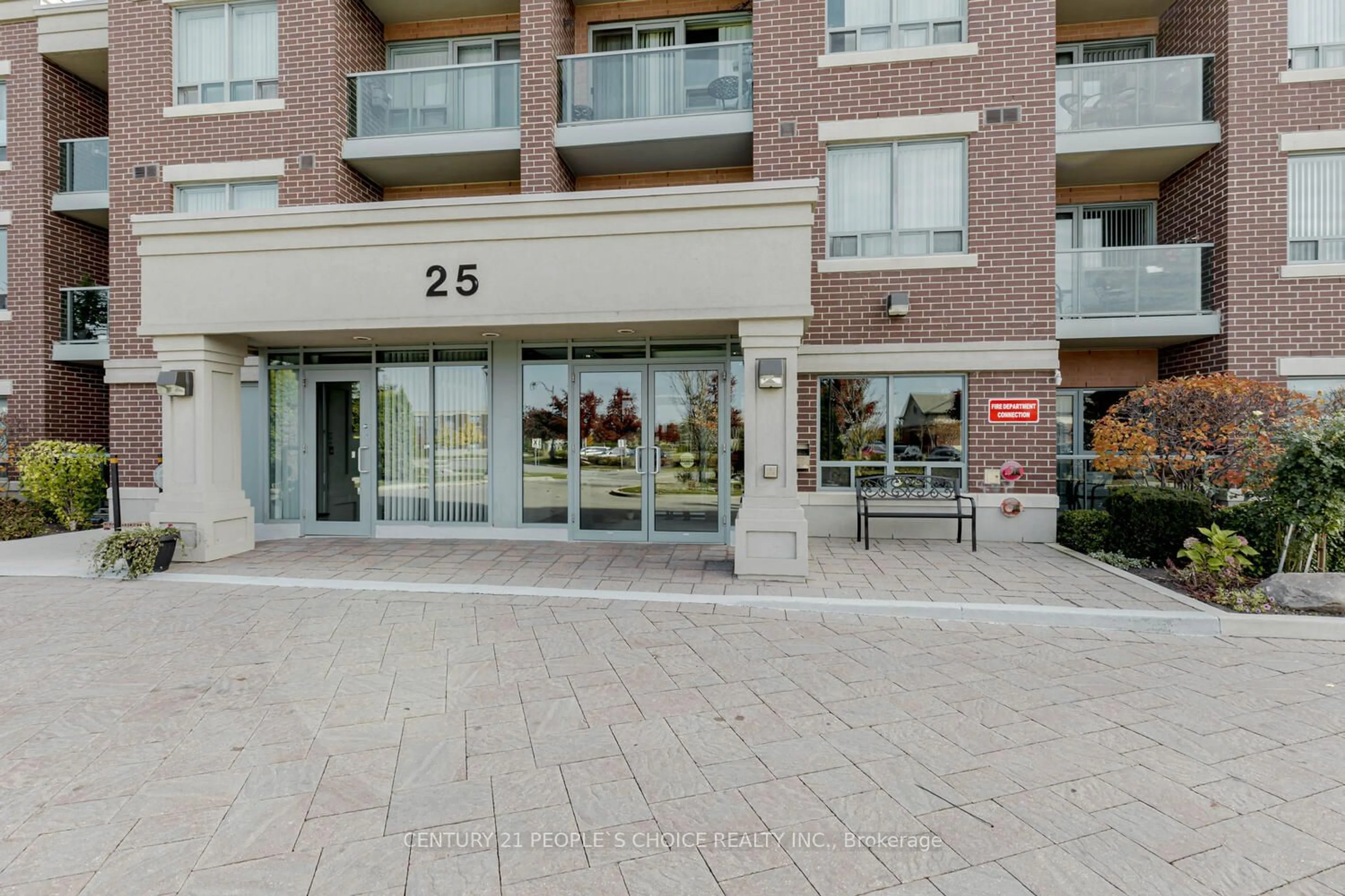 A pic from exterior of the house or condo, the front or back of building for 25 Via Rosedale #210, Brampton Ontario L6R 3J8