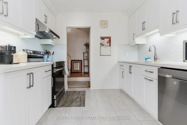 Additional property image - 4357 Bloor St Unit 10