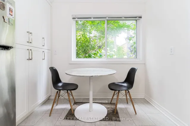 Additional property image - 4357 Bloor St Unit 10