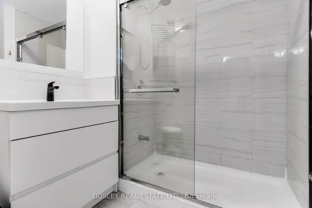 Additional property image - 4357 Bloor St Unit 10