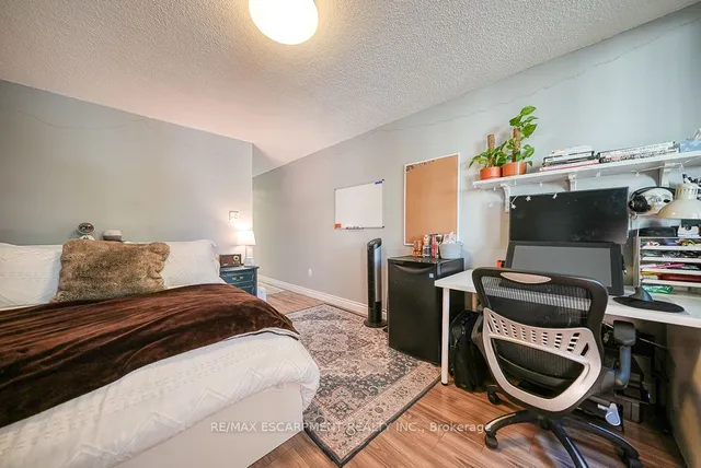 Additional property image - 1300 Marlborough Crt Unit 119
