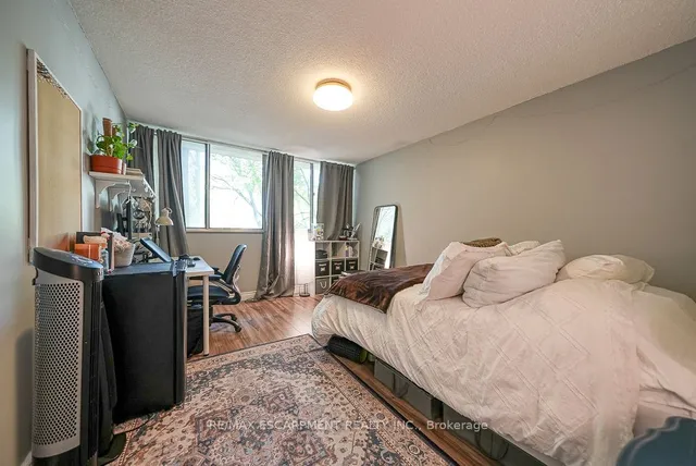 Additional property image - 1300 Marlborough Crt Unit 119