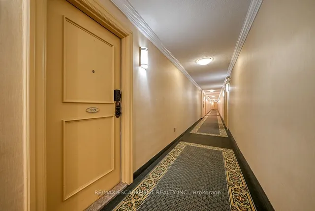 Additional property image - 1300 Marlborough Crt Unit 119