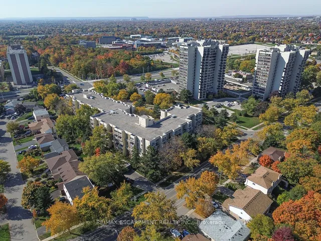 Additional property image - 1300 Marlborough Crt Unit 119