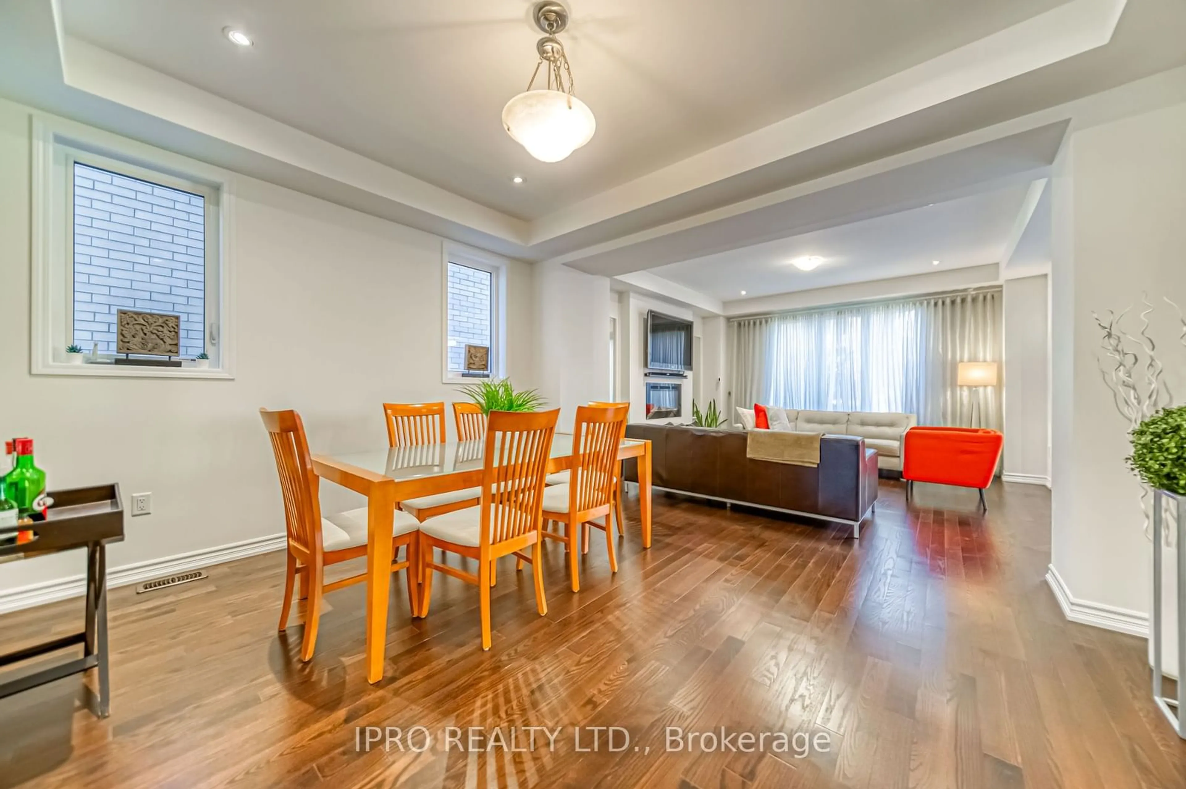 Dining room, wood floors for 294 Valermo Dr, Toronto Ontario M8W 0B6