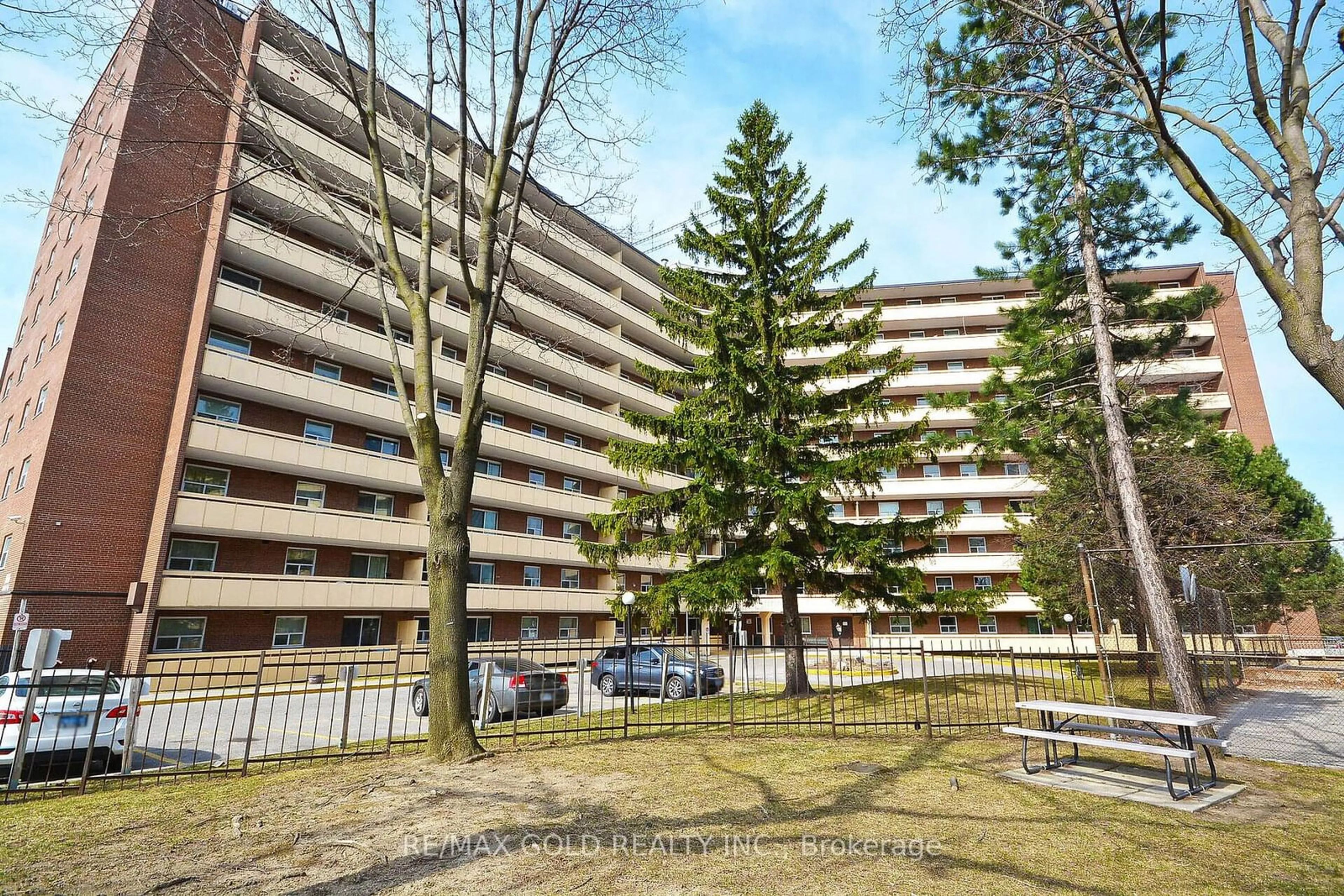 A pic from exterior of the house or condo, the street view for 3555 Derry Rd #209, Mississauga Ontario L4T 1B2