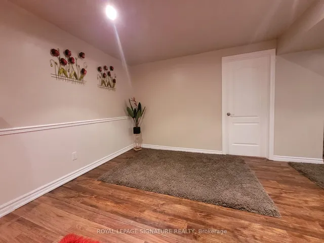 Additional property image - 35 Lawndale Cres