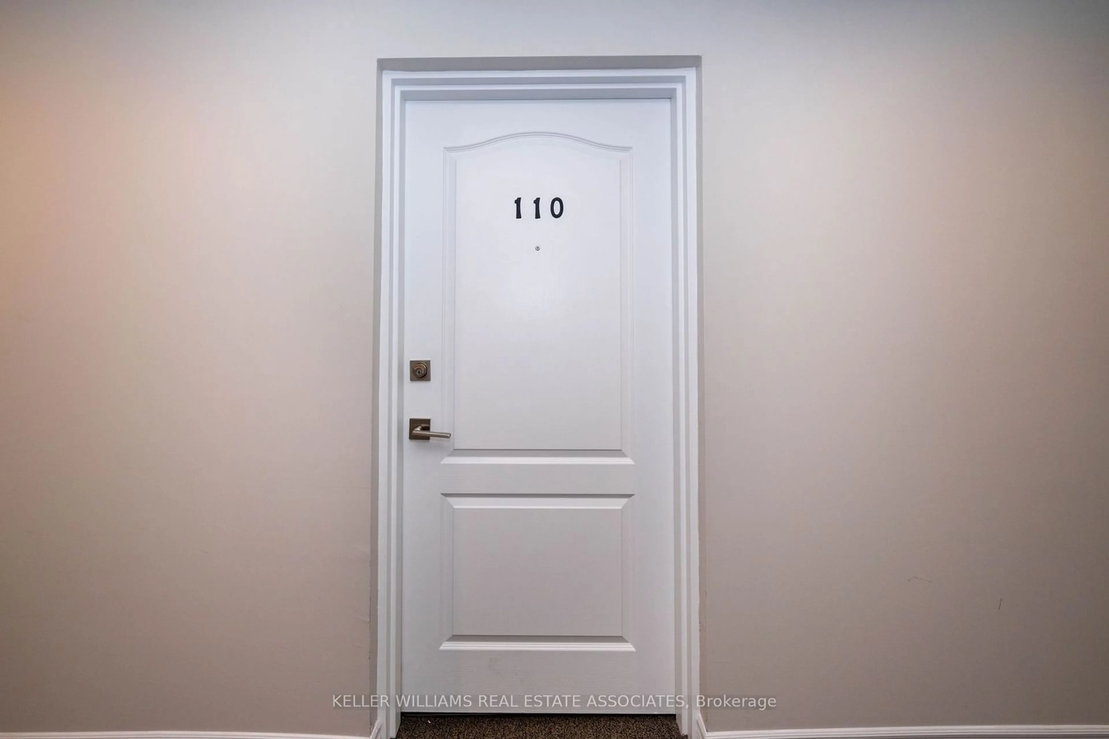 Indoor entryway, not visible floor for 1440 Main St #110, Milton Ontario L9T 8W3