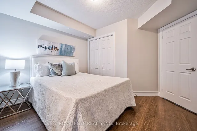 Additional property image - 1350 Main St Unit 406