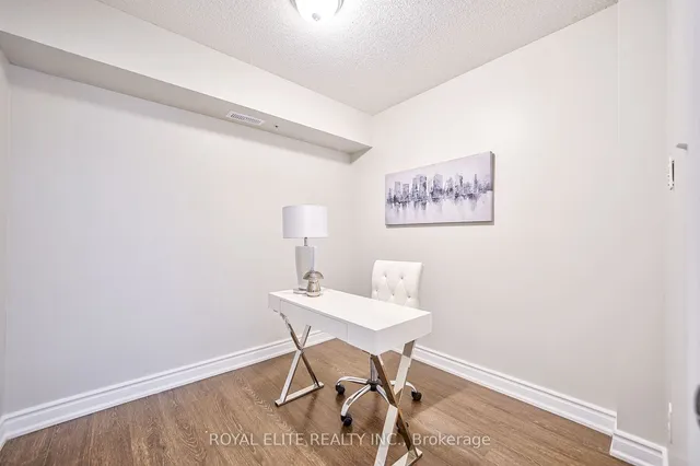 Additional property image - 1350 Main St Unit 406