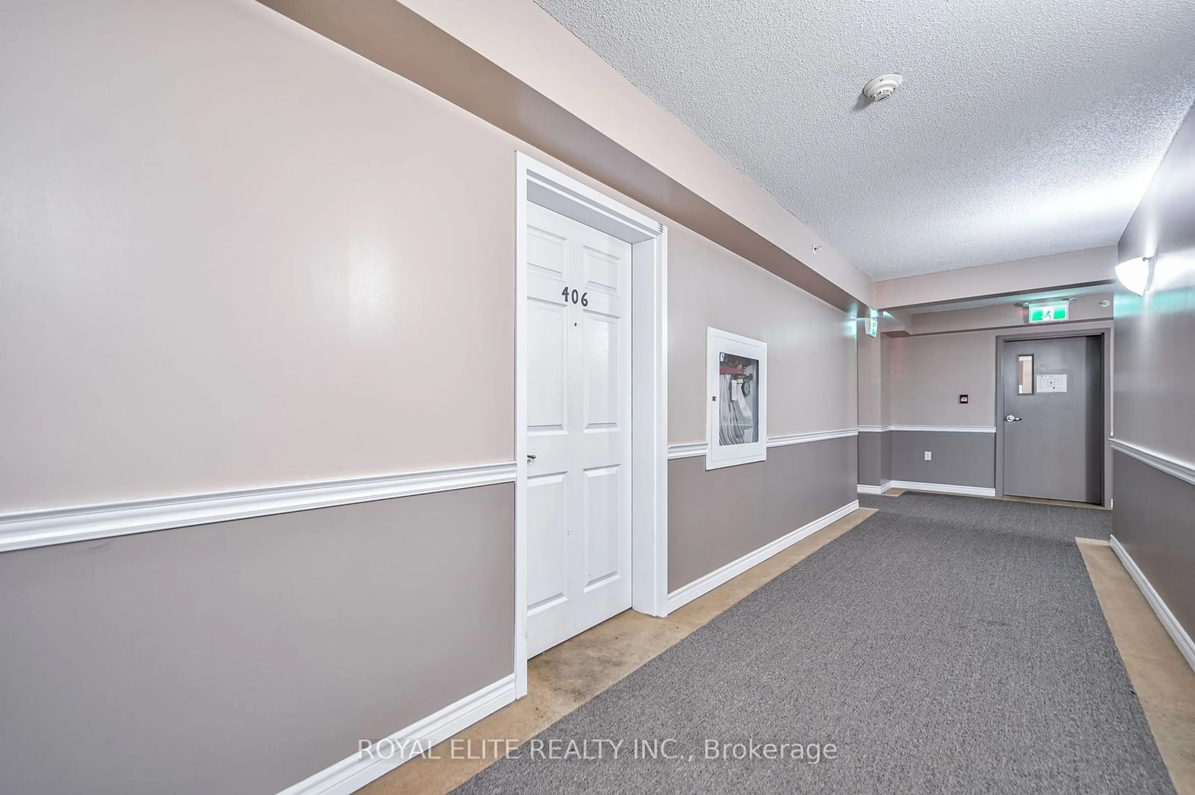 Indoor foyer, unknown floor for 1350 Main St #406, Milton Ontario L9T 0R3