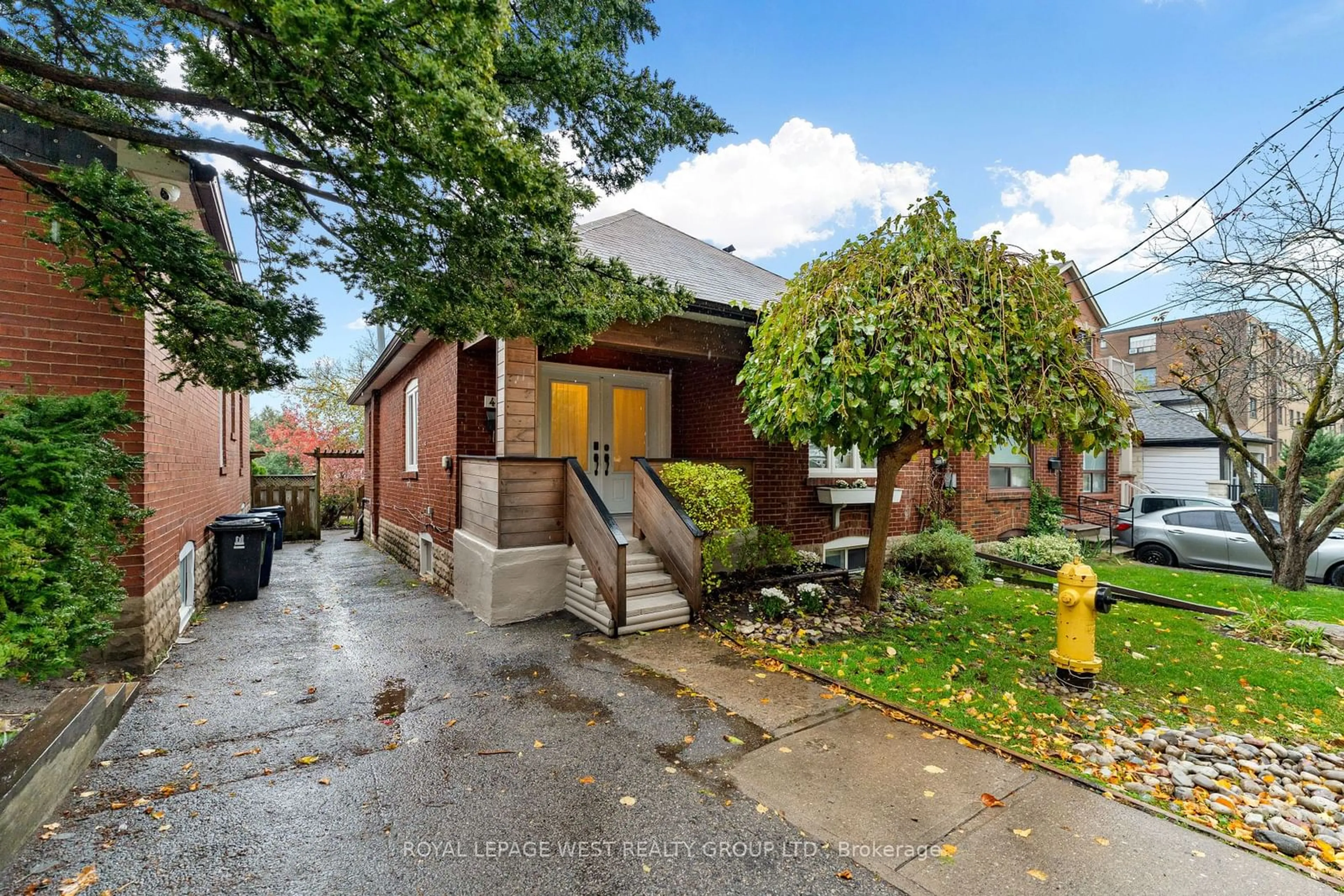 A pic from exterior of the house or condo, the street view for 4047 Old Dundas St, Toronto Ontario M6S 2R5