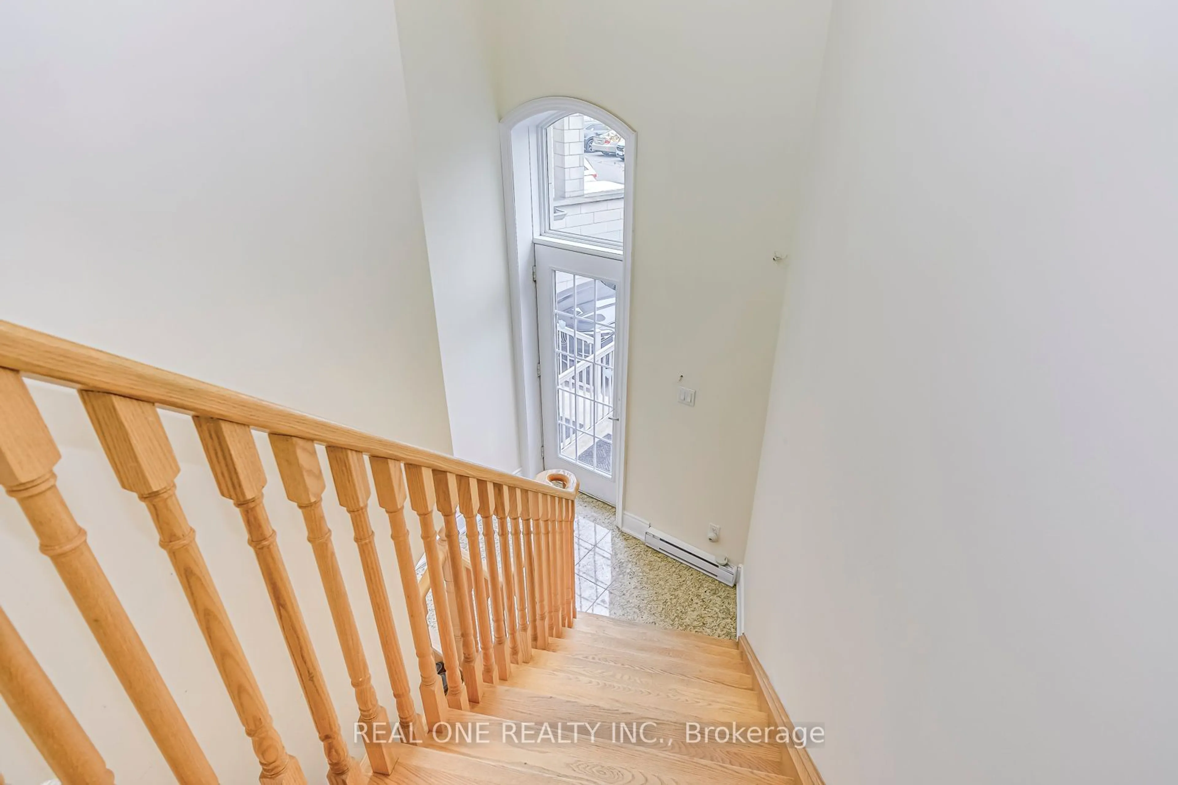 Stairs for 9071 Derry Rd #23, Milton Ontario L9T 7Y9