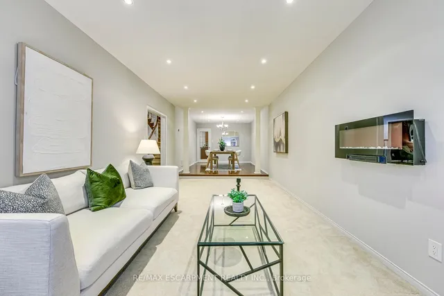 Additional property image - 435 March Cres