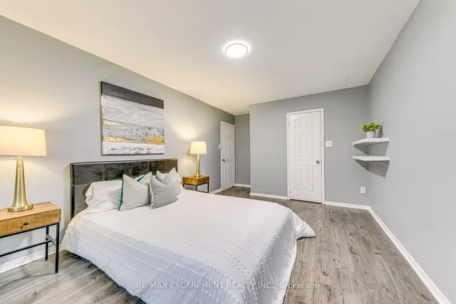 Additional property image - 435 March Cres