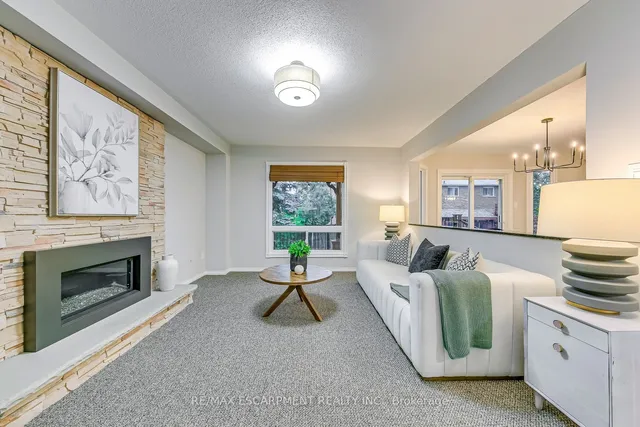 Additional property image - 435 March Cres