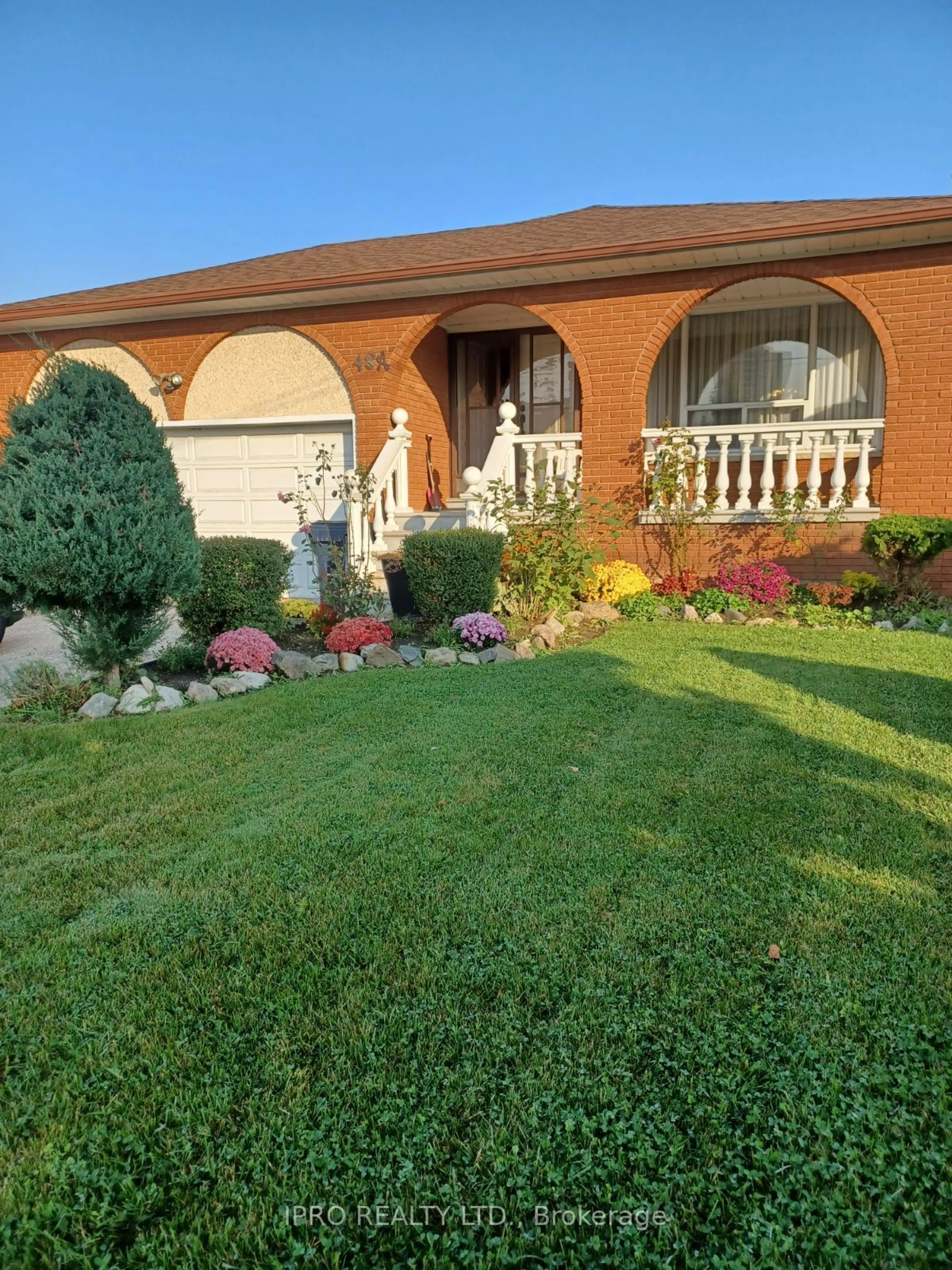 Frontside or backside of a home, the fenced backyard for 48A St. Andrew Blvd, Toronto Ontario M9R 1W1