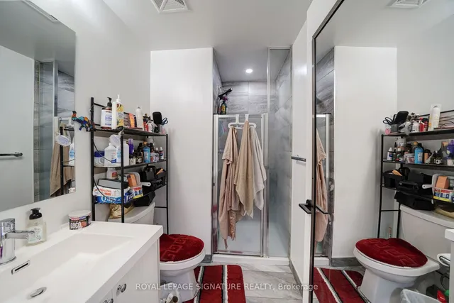 Additional property image - 50 George Butchart Dr Unit 202