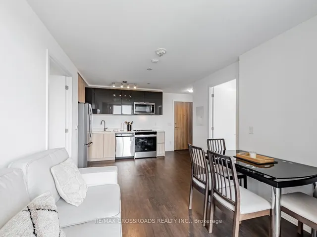 Additional property image - 3100 Keele St Unit 427