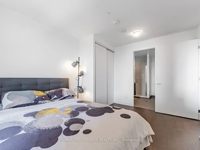 Additional property image - 3100 Keele St Unit 427