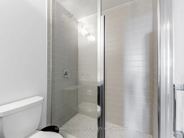 Additional property image - 3100 Keele St Unit 427